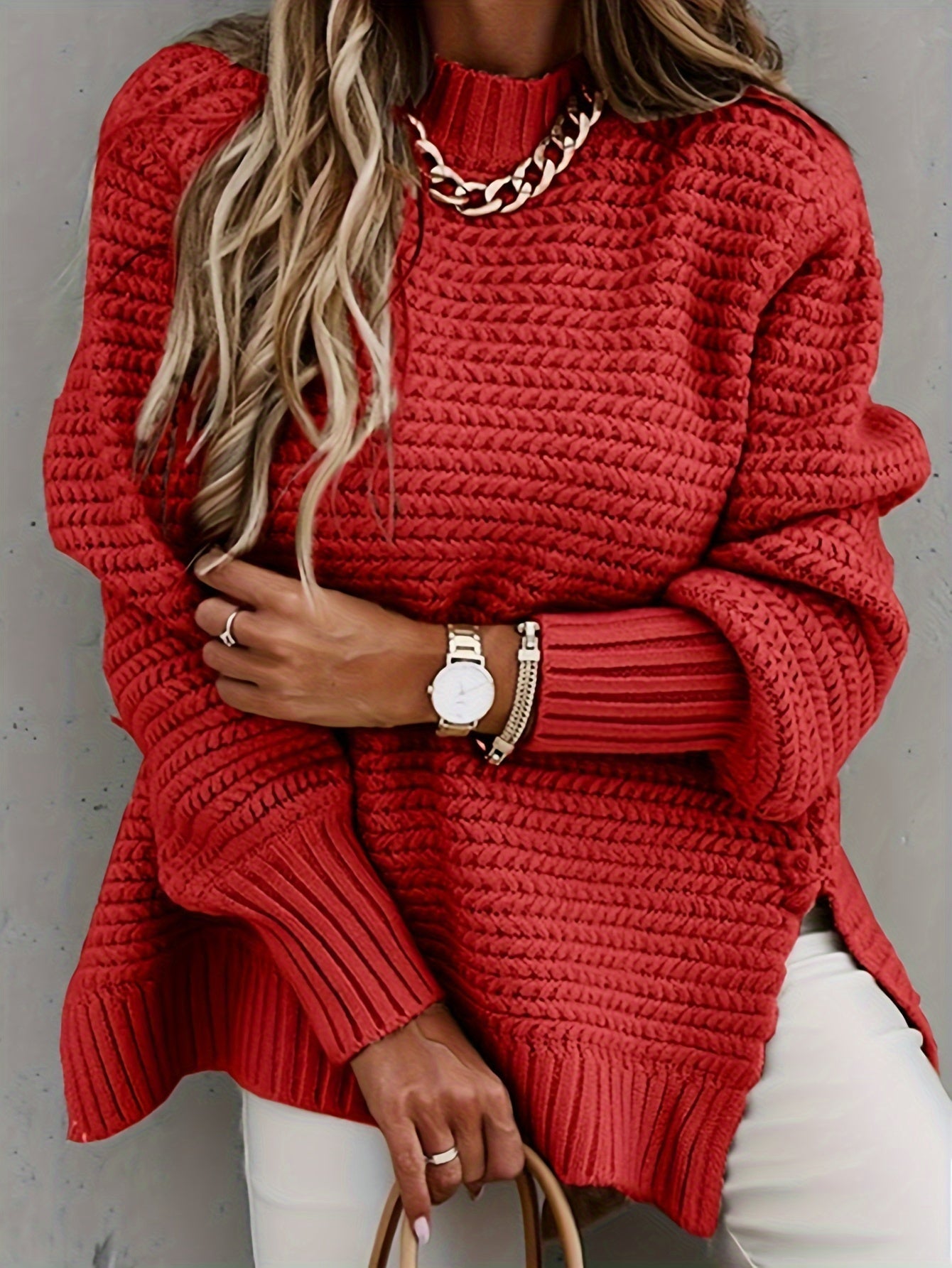 Women's cozy chunky knit oversized pullover sweater, perfect for relaxed casual style.