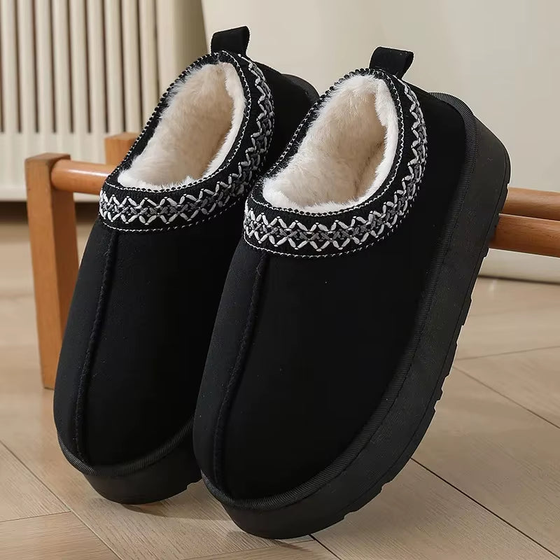 Stylish women's casual mules, warm slip-on comfort shoes for indoor & outdoor activities.