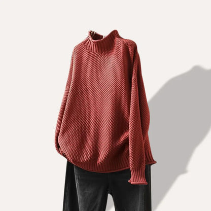 Women's long sleeve pullover sweater, cozy and comfortable for effortless everyday style in fall/winter.