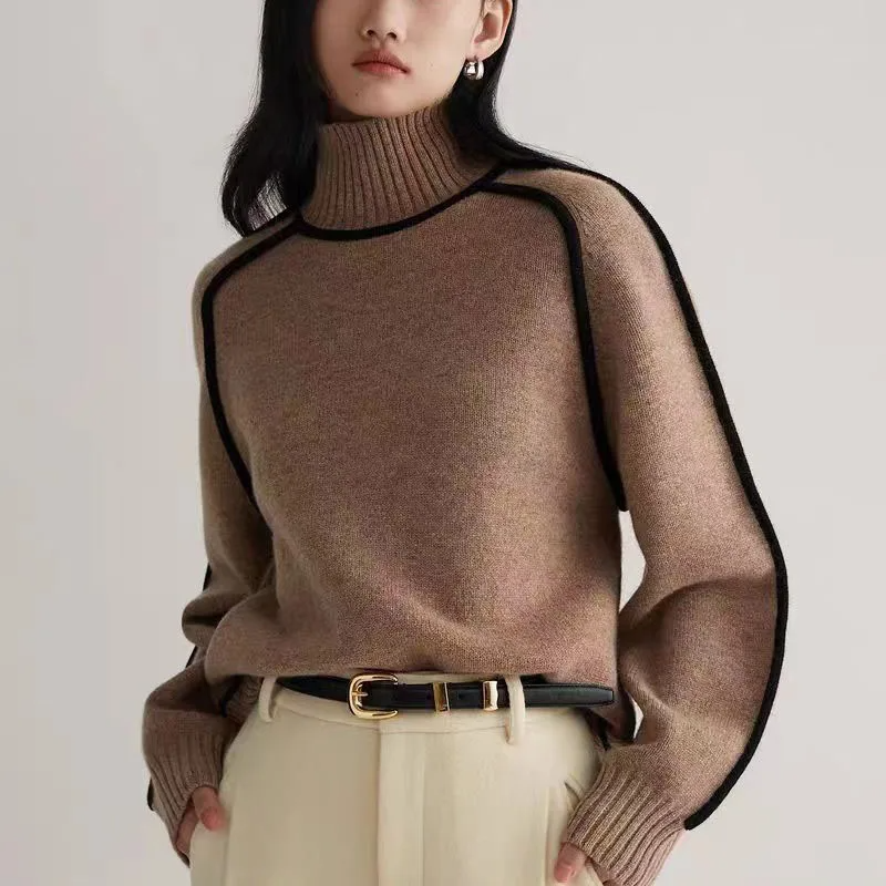 Warm women's turtleneck pullover sweater with a cozy knit texture and comfortable long sleeves. Ideal for winter.
