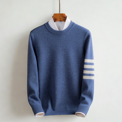 Women's cozy striped pullover sweater in a regular fit, perfect for casual fall & winter everyday wear.