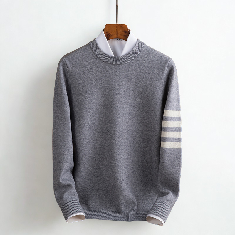 Comfortable women's regular fit striped pullover sweater, a cozy long sleeve top for fall fashion.