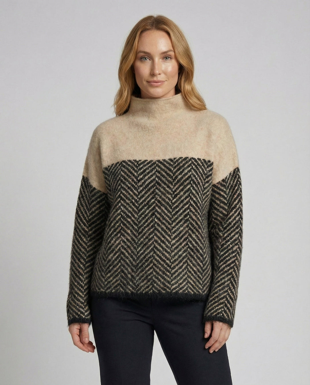 Elegant women's turtleneck sweater, ideal for casual wear, office style, or cozy winter fashion.