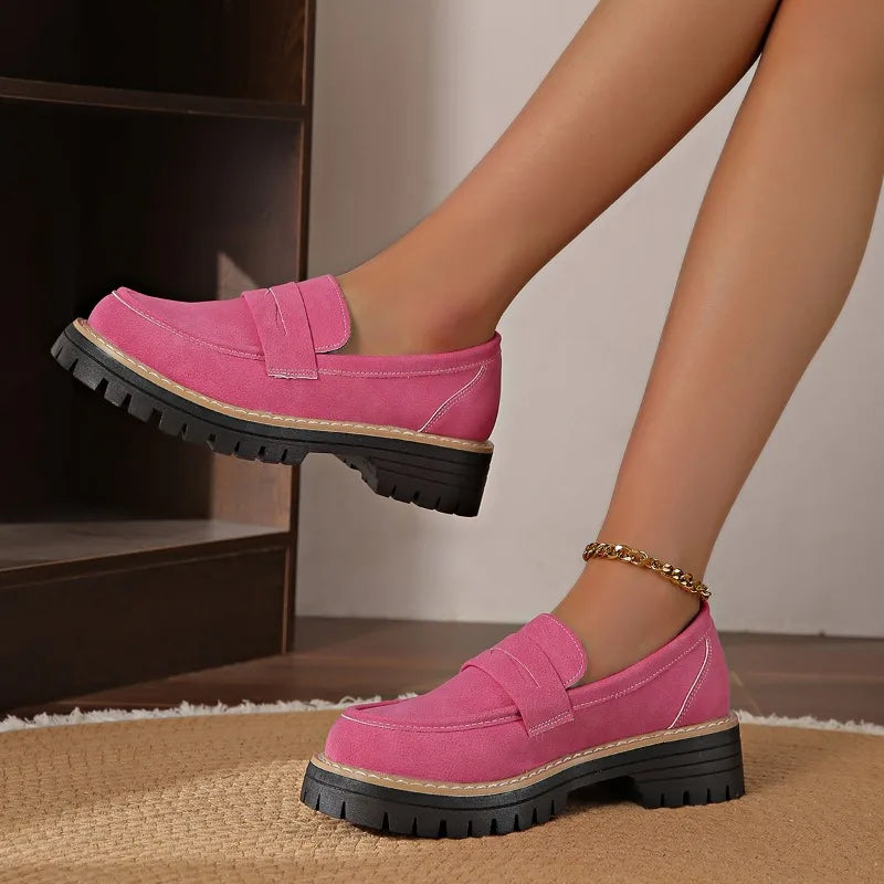 Stylish & comfortable women's platform loafers, cushioned for ultimate everyday support & shock absorption.
