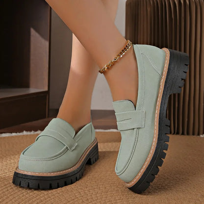 Women's slip-on platform loafers, orthopedic insole, shock-absorbing & cushioned for ultimate comfort.
