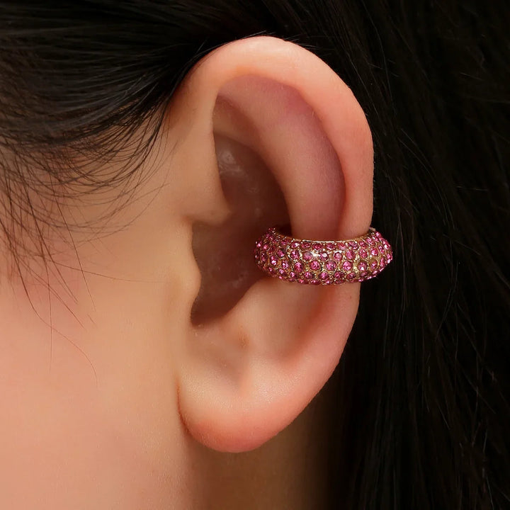 Sparkling pavé crystal no-piercing ear cuff for women, a dazzling fashion jewelry accessory.