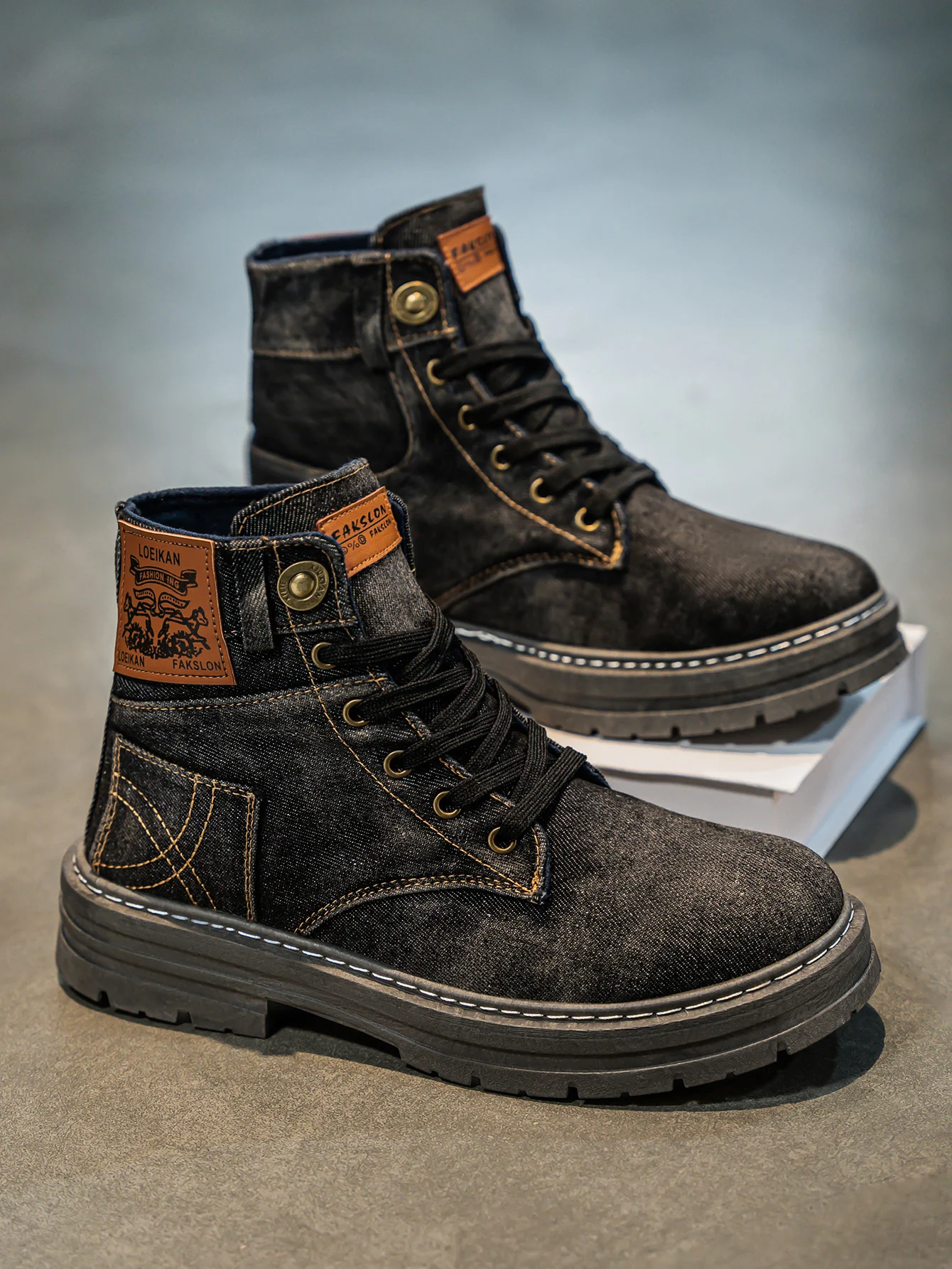 Rugged high-cut women's street boots. Durable, comfortable, anti-slip design in black or blue for everyday style.