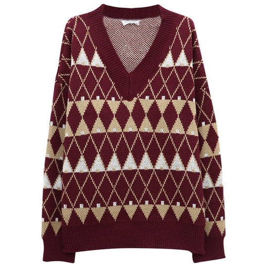 Women's effortless aesthetic knit sweater, perfect for daily wear & casual fashion. Soft, oversized, and comfortable.