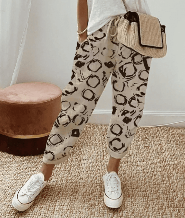 Women's floral print comfortable lounge pants. Flattering fit, versatile for spring/summer casual & fashion looks.