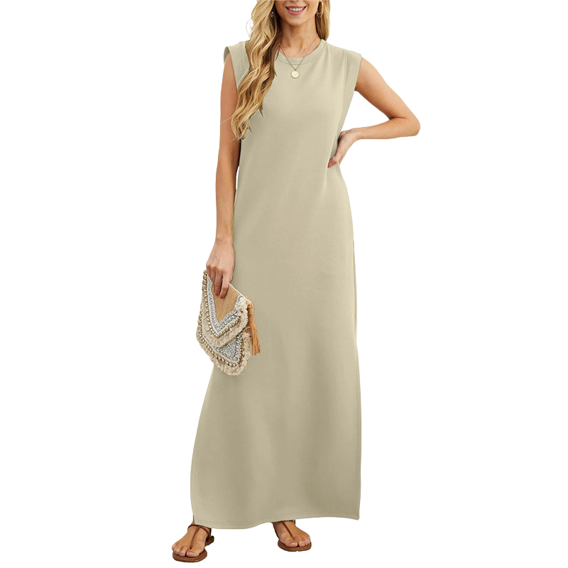 Women's sleeveless floral print boho maxi dress. Long, flowy summer beach dress for an effortless vacation.