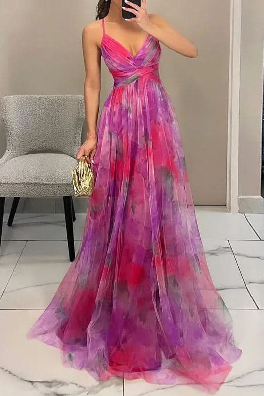 Stylish women's long flowy sleeveless maxi dress, offering comfort and an elegant silhouette for any event.