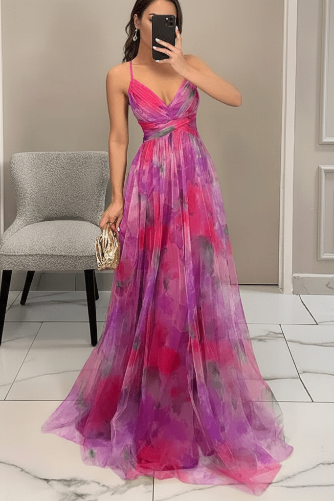 Simple yet stylish women's casual maxi dress, a comfortable sleeveless long dress for everyday wear.