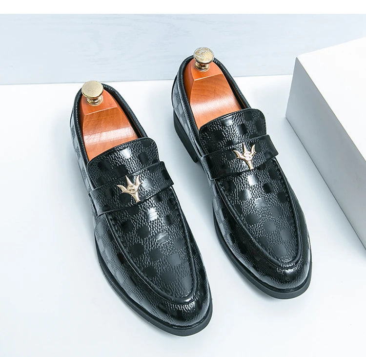 Textured check-embossed women's loafers. Elegant slip-on shoes ideal for casual or office.