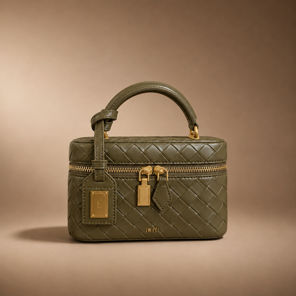 Versatile women's faux leather crocodile print crossbody shoulder bag for chic outfits.