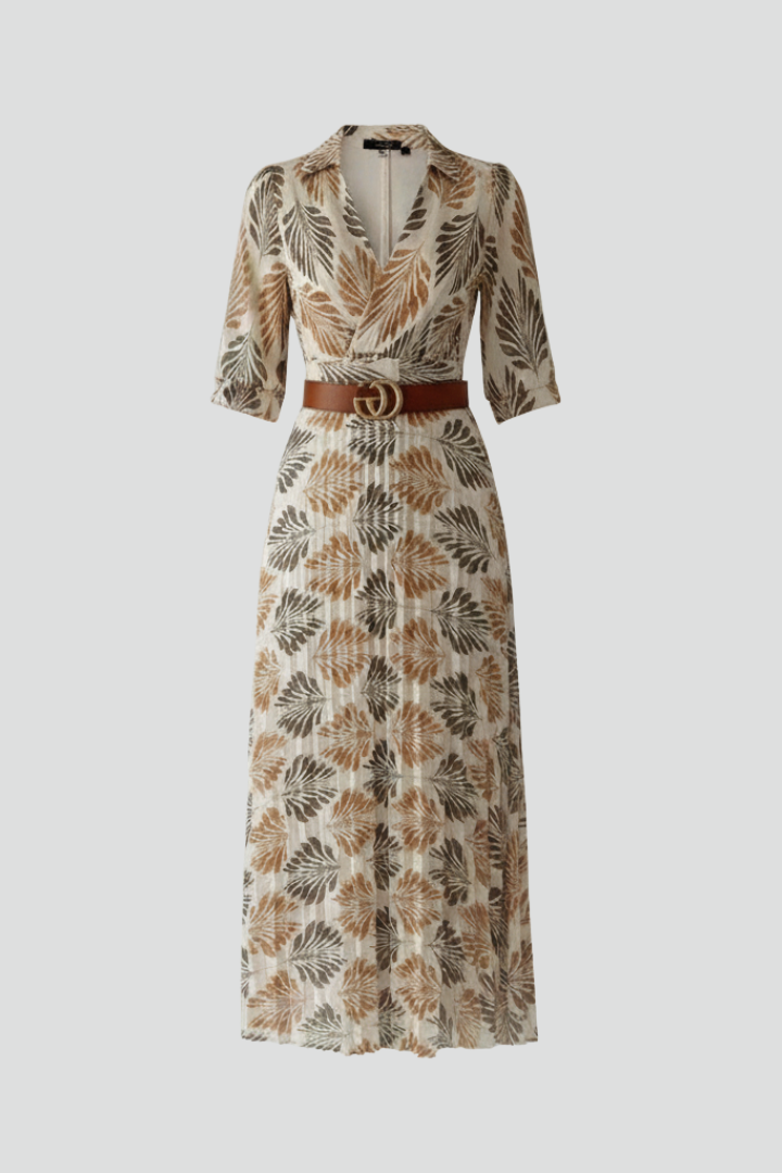 Women's elegant floral pattern maxi dress with elbow sleeves, perfect for spring fashion.