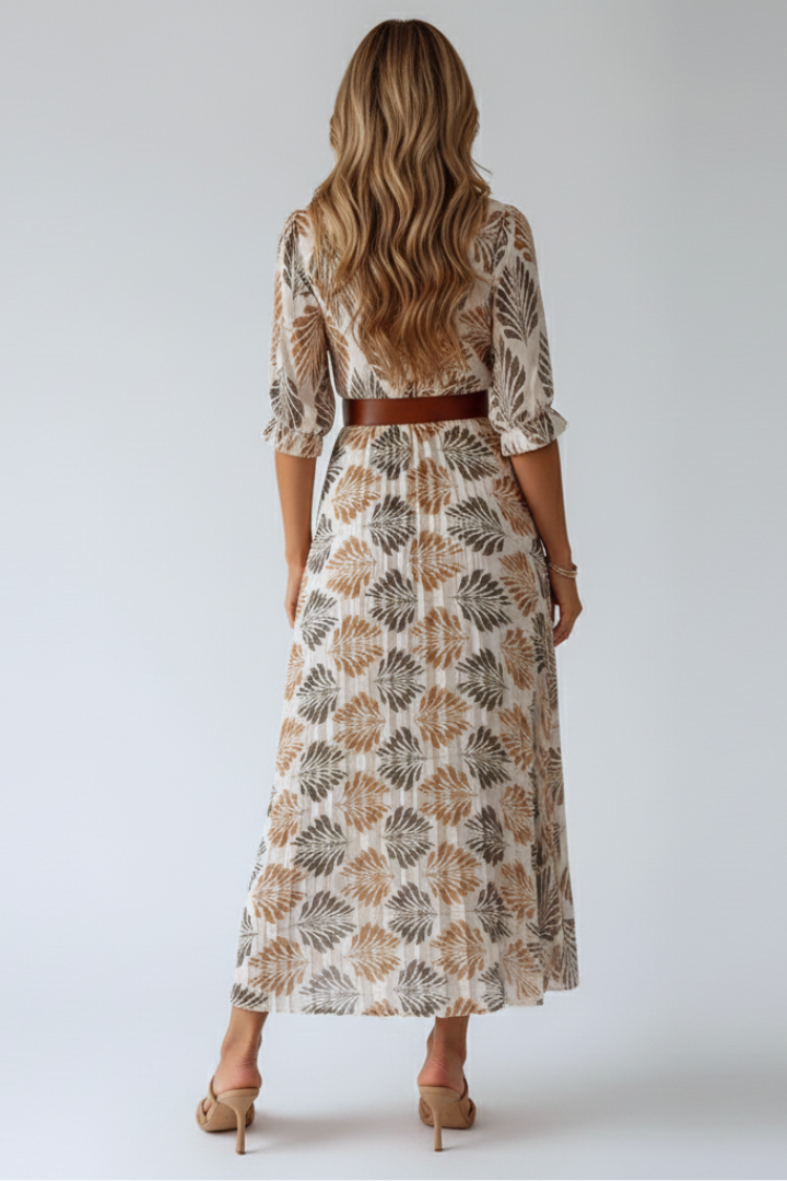 Comfortable women's spring floral maxi dress, an elegant long dress with elbow sleeves.