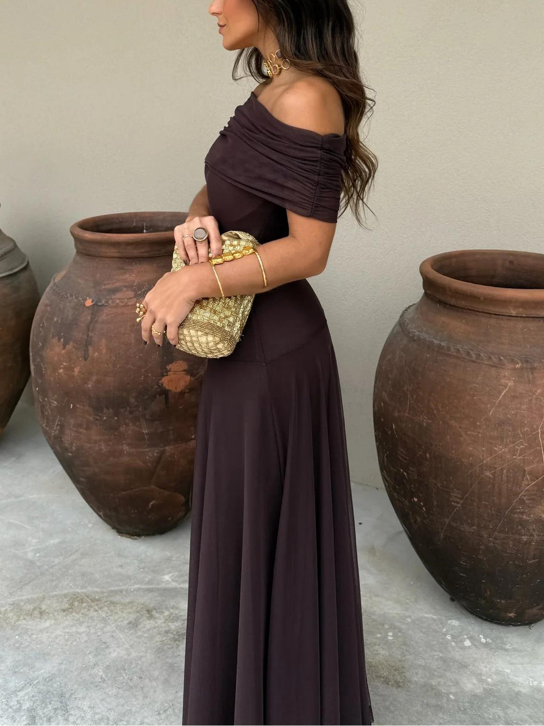 Chic off-shoulder A-line women's maxi dress, an elegant formal gown for special occasions.