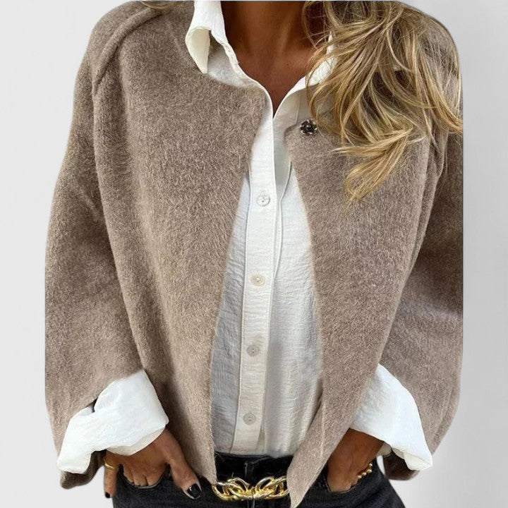 Elegant open-front women's jacket, chic and comfortable for sophisticated styling.