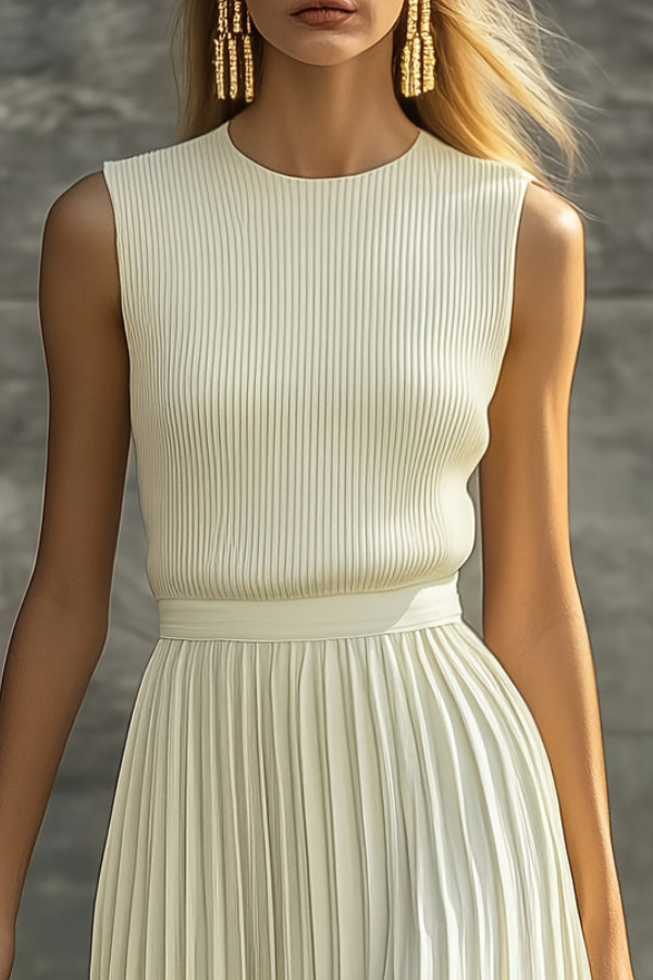 Chic women's pleated midi dress with an effortless flow, great for summer, vacations, or casual elegant outfits.