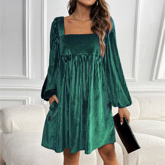 Women's elegant pleated midi dress, perfect for formal evenings & special occasions.