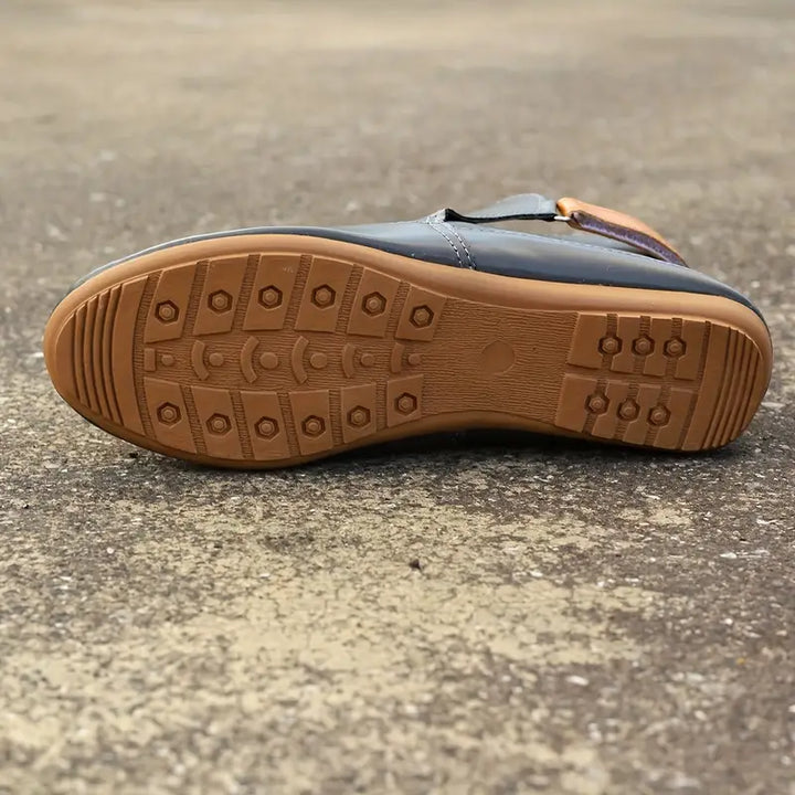 Slip into comfort with these women's ErgoFit ankle boots, perfect for everyday stylish wear.