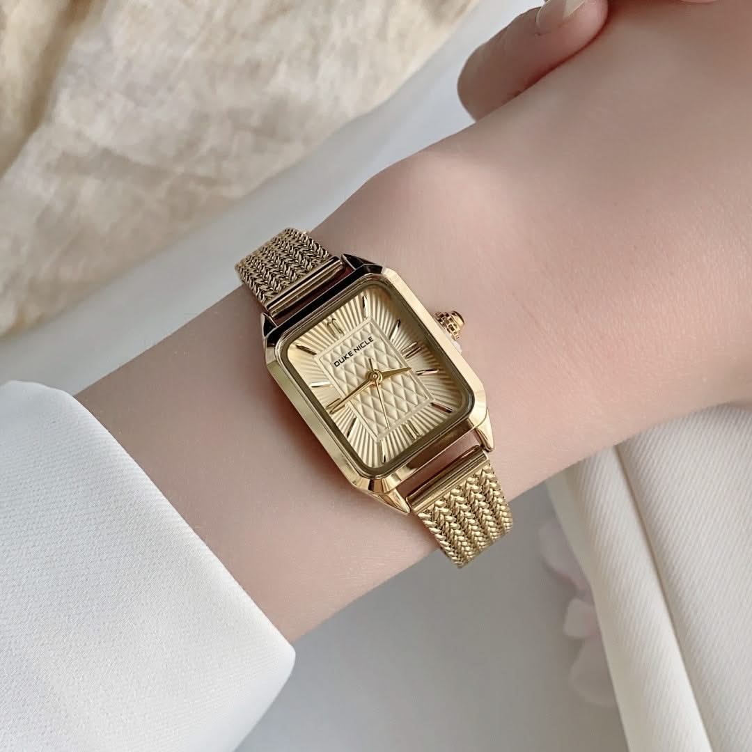 Estella women's silver tone wristwatch, sleek design, an elegant daily accessory and classic timepiece gift.