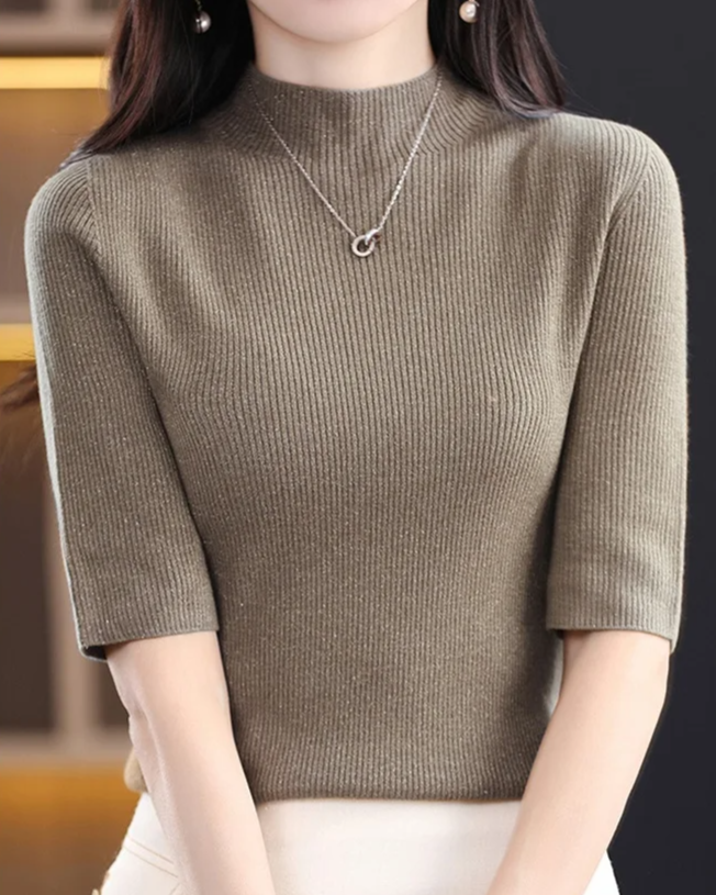 Essential women's ribbed knit top, a flattering and versatile long sleeve for ultimate comfort and style.