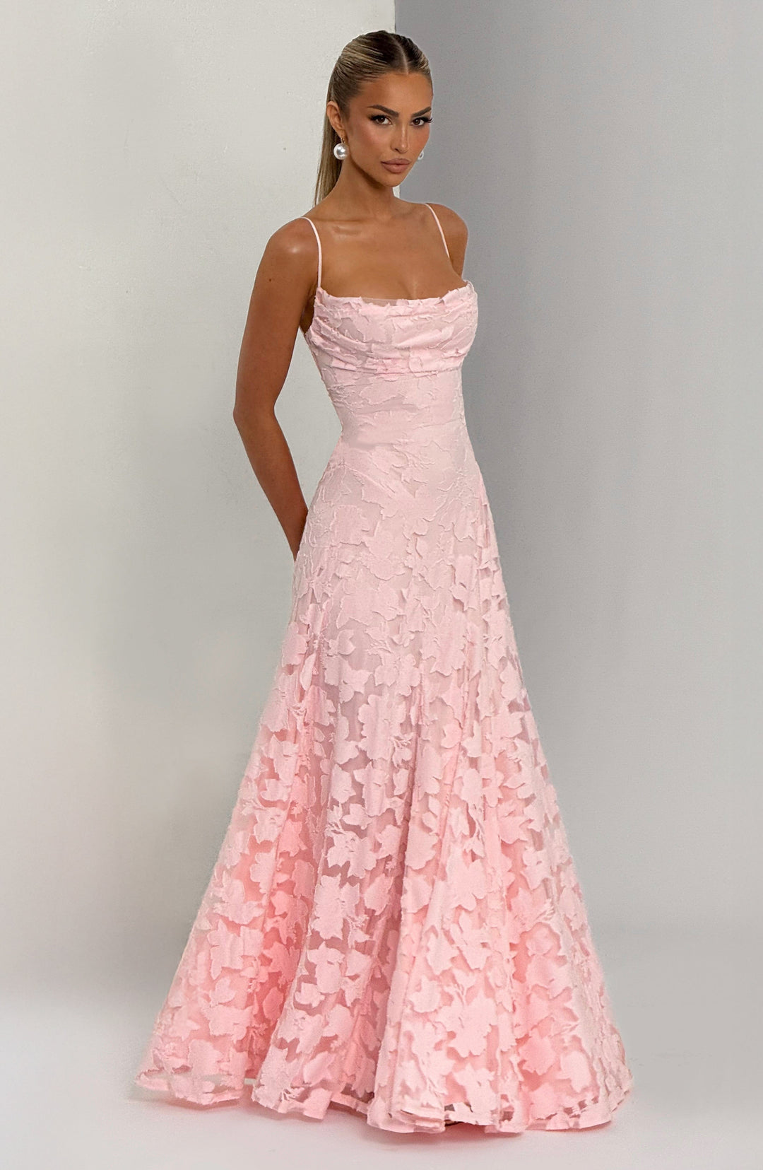 Casual yet elegant women's floral maxi dress featuring a beautiful waterfall neckline & comfortable fit.