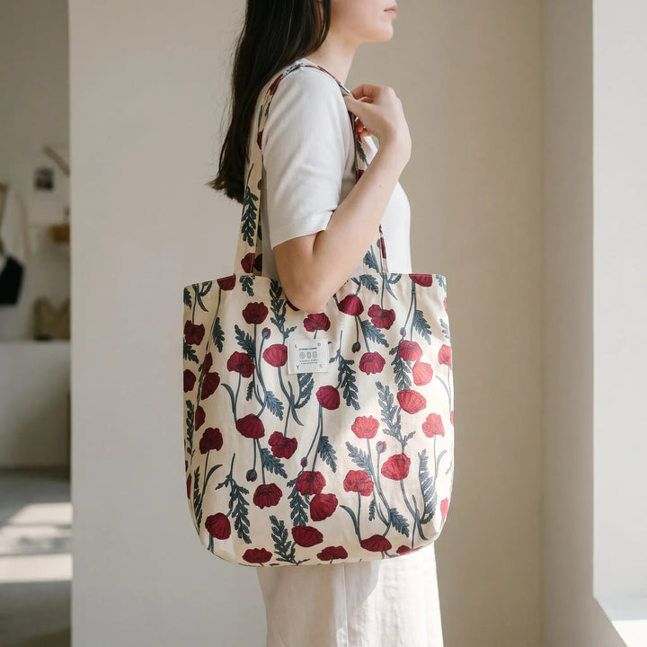 Women's floral print tote bag, spacious shoulder carry, perfect everyday fashion accessory.