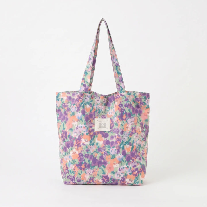 Roomy women's floral tote bag, practical shoulder carry for travel or a busy day.