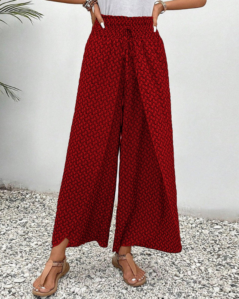 Casual women's flowing wide leg pants, relaxed fit, great for comfortable everyday style.