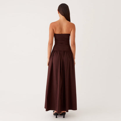 Long, flowy strapless maxi dress for women, a summer essential for elegant evening apparel.