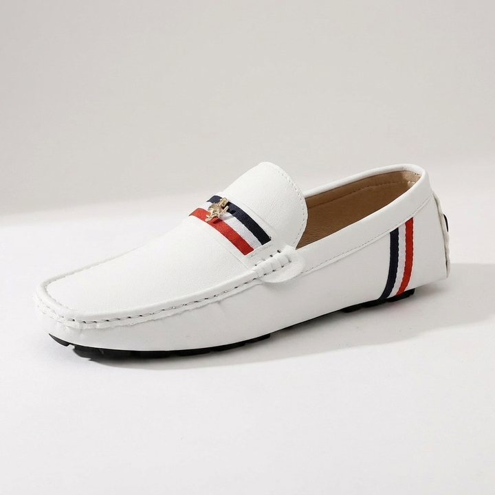 Comfortable and fashionable women's striped loafers, ideal for warm weather casual elegance.