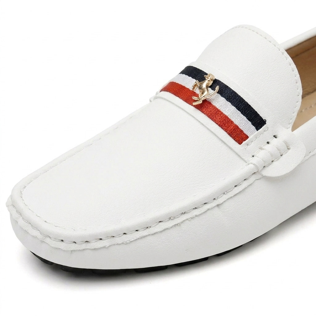 Striped women's flats: Gaeta loafers, combining comfort, style, and slip-on convenience.