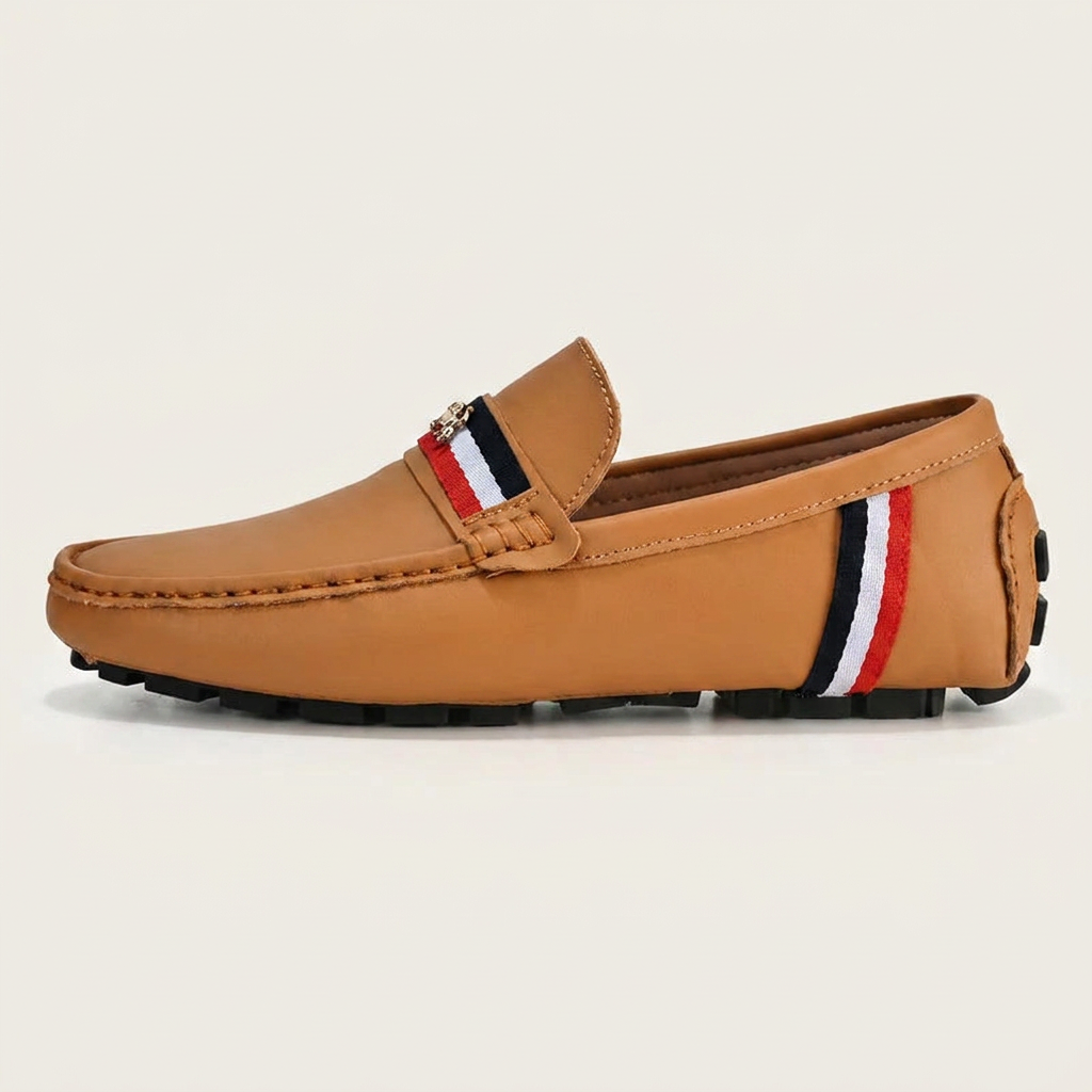 Elegant women's striped loafers, offering comfortable slip-on style for casual fashion.