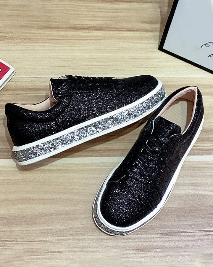 Sparkling ladies trainers: glitter platform sneakers for everyday wear. Elevate your casual shoe collection.