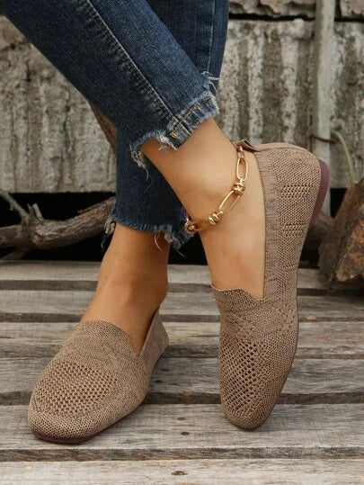 Comfortable Gloria women's orthopedic slip-on shoes for walking, offering pain relief & arch support.