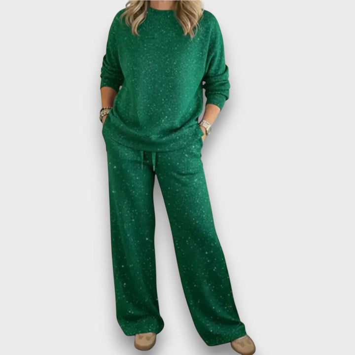 Women's Hadley Two-Piece Lounge Set. Soft fabric, relaxed fit for ultimate comfort and home wear.