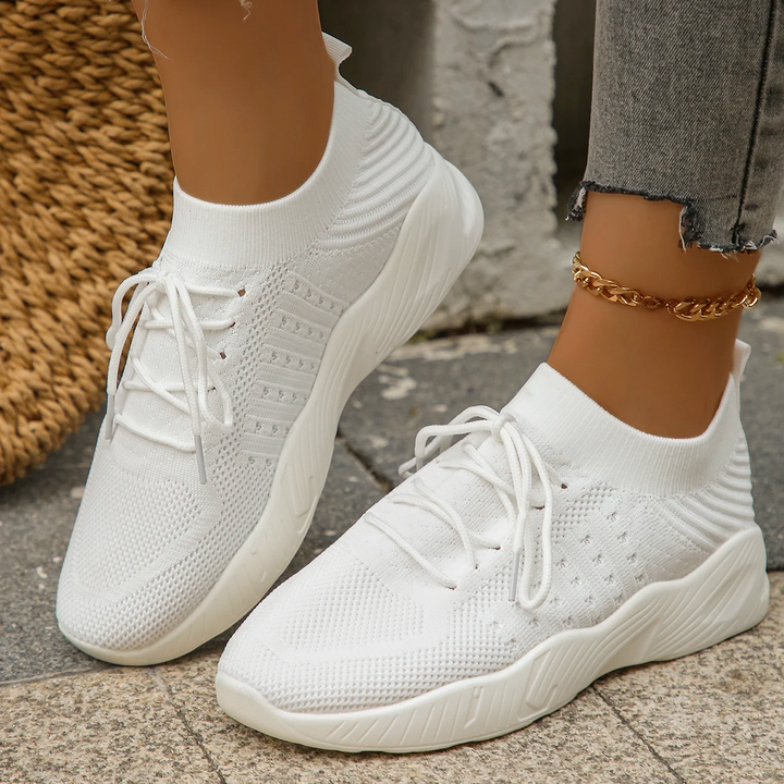 Flexible women's stretch sneakers, perfect for walking, casual wear, and all-day comfort.