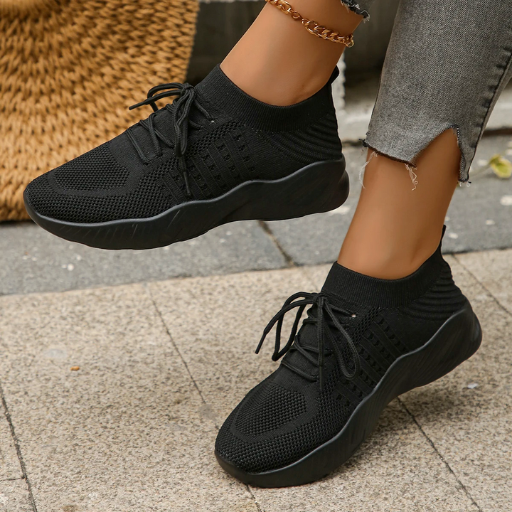 Ultra-comfortable women's everyday sneakers, stretch design & excellent support.