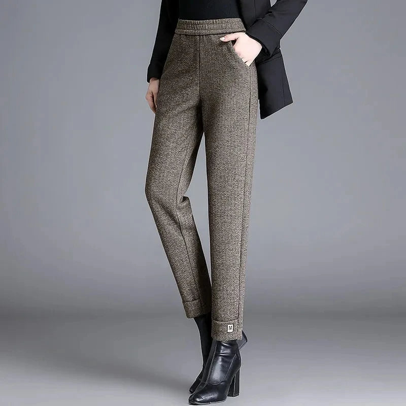 Women's herringbone tailored trousers, high-waist, chic & versatile for work, casual, or evening wear.