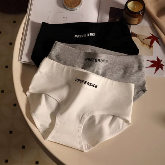 Women's high-rise cotton briefs, comfortable & breathable everyday underwear.