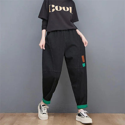 Comfortable plus size women's casual pants: high-waisted baggy oversized ankle jeans for all-year style.