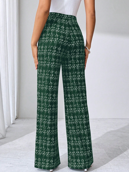 Versatile women's plaid flare pants, high-waisted, stretch knit, ideal for everyday wear and comfort.
