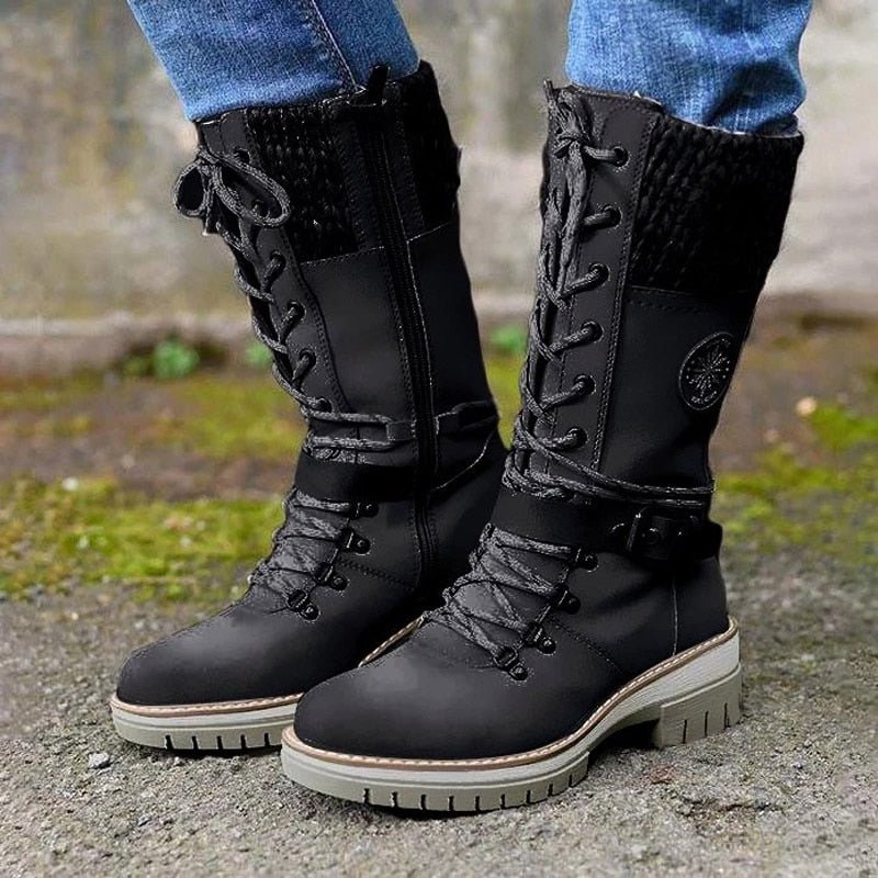 Cozy women's snow boots, waterproof and warm, perfect for harsh winter conditions.