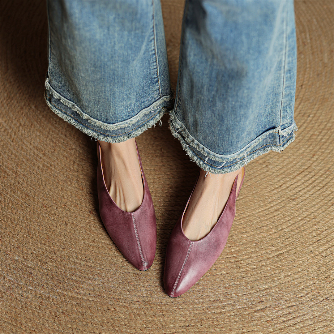 Slip-on women's Juliet flats for easy daily wear. Effortless style & comfort for walking.