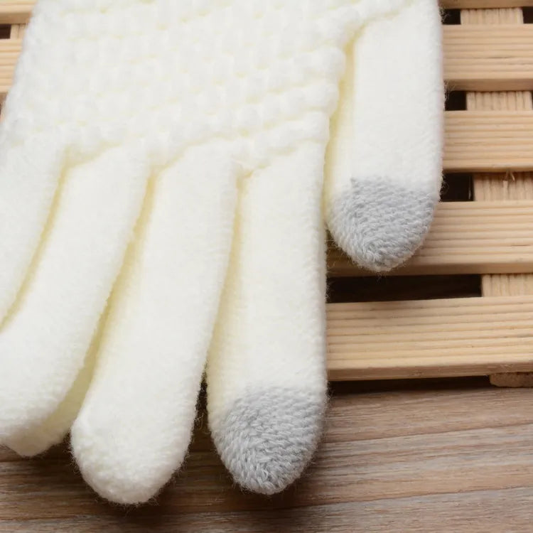 High-quality women's knitted touchscreen winter gloves, a stylish & warm accessory.