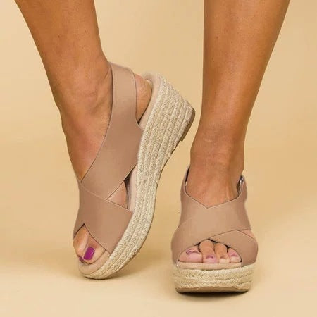 Women's comfortable lightweight flat summer sandals, perfect for casual wear, holidays, and warm weather strolls.