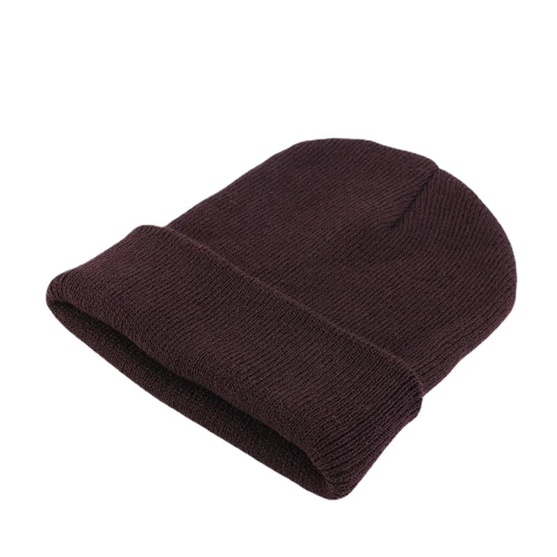 Lightweight women's beanie, a comfortable knit hat for fashion and everyday style.