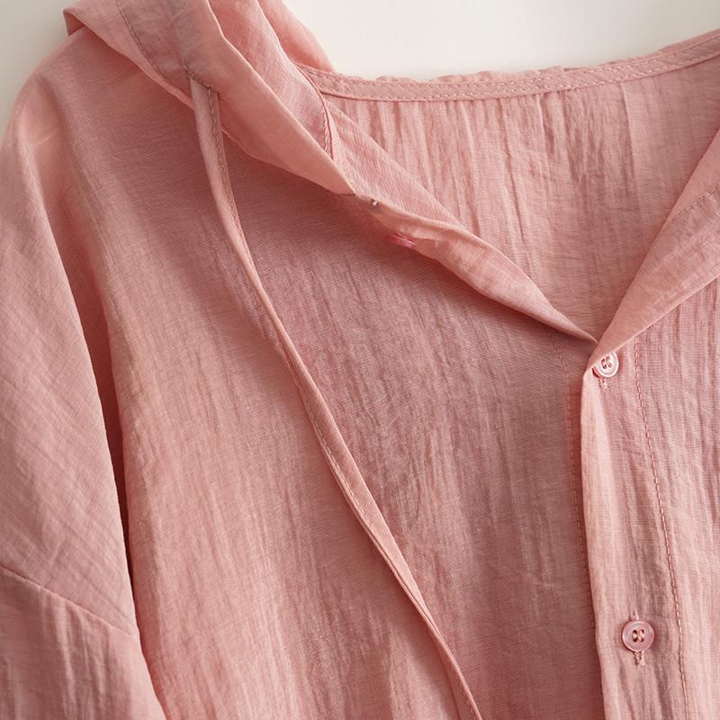 Soft & lightweight women's pullover hoodie, a versatile long-sleeve top for casual or everyday style.